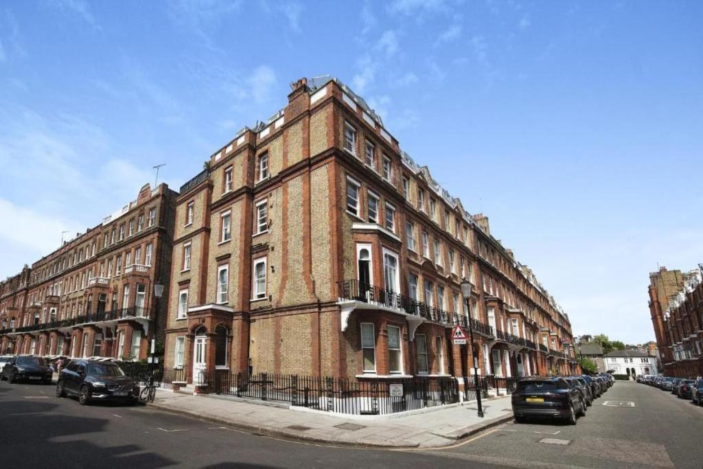 Lovely Kensington Flat Лондон Экстерьер фото